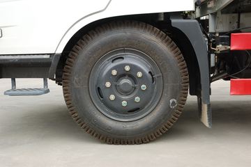 �������ó� ����п� 140���� 4X2 6.2���Ű������ػ���ͼƬ