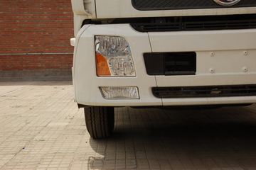 �������ó� ����п� 185���� 4X2 6.6�������ػ���ͼƬ