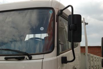 �������ó� ����п� 185���� 4X2 6.6�������ػ���ͼƬ