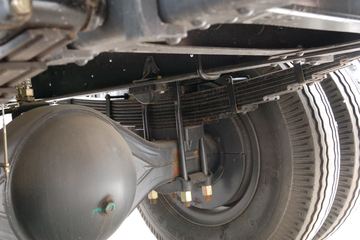 �������ó� ����п� 185���� 4X2 6.6�������ػ���ͼƬ