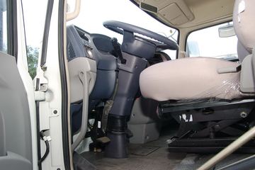 �������ó� ����п� 185���� 4X2 6.6�������ػ���ͼƬ