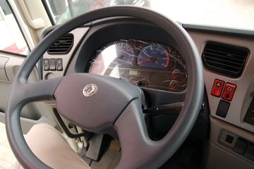 �������ó� ����п� 185���� 4X2 6.6�������ػ���ͼƬ