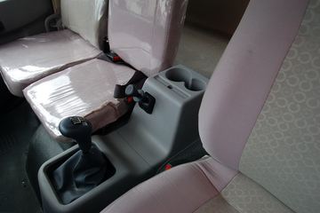 �������ó� ����п� 185���� 4X2 6.6�������ػ���ͼƬ