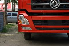 东风商用车 天龙重卡 270马力 4X2 排半牵引车(DFL4180A2) 