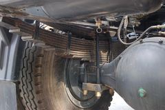 东风商用车 天龙重卡 270马力 4X2 排半牵引车(DFL4180A2) 