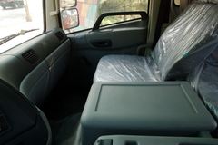 东风商用车 天龙重卡 270马力 4X2 排半牵引车(DFL4180A2) 