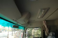 东风商用车 天龙重卡 270马力 4X2 排半牵引车(DFL4180A2) 