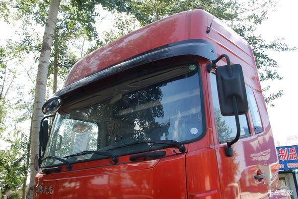 优惠3万 临沂市东风天龙牵引车火热促销中