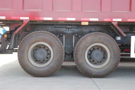 奥威J5P&nbsp;自卸车底盘                                                图片