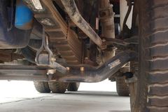 陕汽 奥龙重卡 300马力 6X4 5.4米自卸车(SX3255BM354)