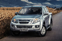 江西五十铃 D-MAX 2015款 豪华型 2.5T柴油 四驱 双排皮卡(高通过)(JXW1030ASA)