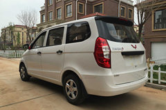 五菱 宏光 2015款 S基本型 86马力 1.2L面包车