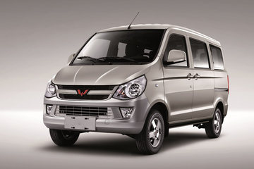 五菱之光 2015款 S标准型LSI 82马力 1.2L面包车