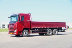 四川现代 创虎XCIENT重卡 340马力 6X4 7.8米栏板载货车(CHM1250KPQ61M)