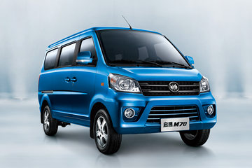 福汽启腾 M70 2016款 手动进取型 91马力 1.2L面包车