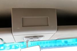 天锦底盘&nbsp;清洗车驾驶室图片