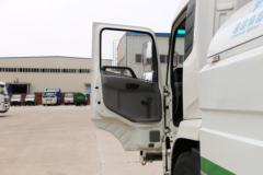 陕西嘉航 180马力 4X2 清洗车(TYJ5160GQX)