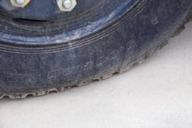 天锦底盘&nbsp;清洗车底盘图片