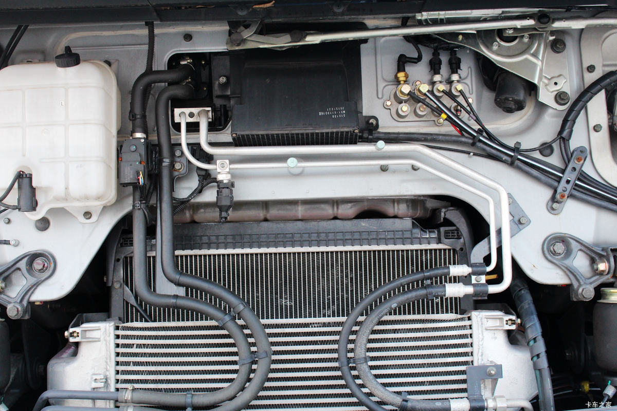  H7ؿ 350 8X4 9.6Űդʽػ(LZ5310CCYQELA)                                                