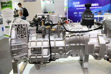 法士特16JZSDX240A 16挡 AMT自动挡变速箱