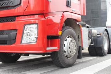 ��������˹ ����X3000 �������� 440���� 6X4ǣ����ͼƬ