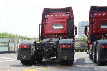 ��������˹ ����X3000 �������� 440���� 6X4ǣ����ͼƬ