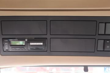 ��������˹ ����X3000 �������� 440���� 6X4ǣ����ͼƬ