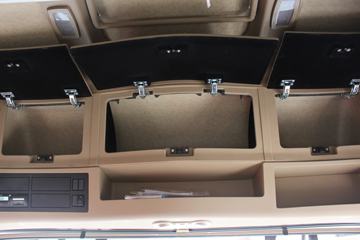 ��������˹ ����X3000 �������� 440���� 6X4ǣ����ͼƬ