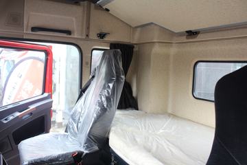 ��������˹ ����X3000 �������� 440���� 6X4ǣ����ͼƬ