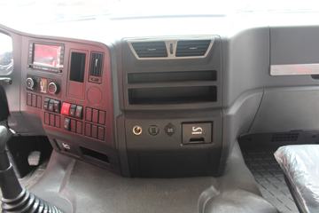 ��������˹ ����X3000 �������� 440���� 6X4ǣ����ͼƬ