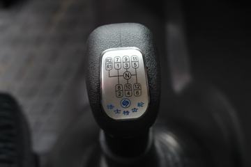 ��������˹ ����X3000 �������� 440���� 6X4ǣ����ͼƬ