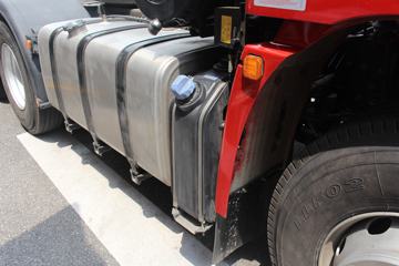 ��������˹ ����X3000 �������� 440���� 6X4ǣ����ͼƬ