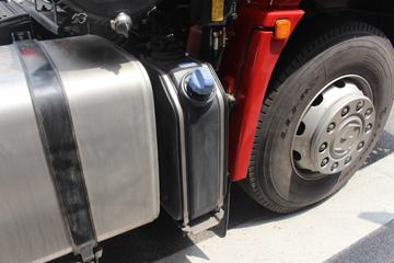 ��������˹ ����X3000 �������� 440���� 6X4ǣ����ͼƬ