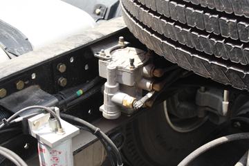 ��������˹ ����X3000 �������� 440���� 6X4ǣ����ͼƬ