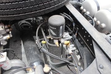 ��������˹ ����X3000 �������� 440���� 6X4ǣ����ͼƬ