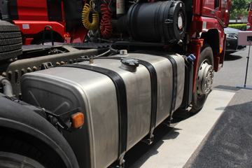 ��������˹ ����X3000 �������� 440���� 6X4ǣ����ͼƬ