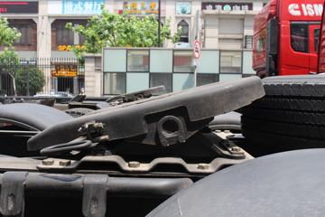 ��������˹ ����X3000 �������� 440���� 6X4ǣ����ͼƬ