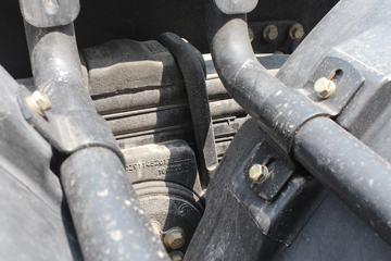 ��������˹ ����X3000 �������� 440���� 6X4ǣ����ͼƬ