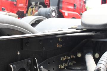 ��������˹ ����X3000 �������� 440���� 6X4ǣ����ͼƬ