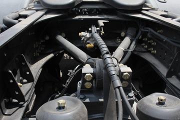 ��������˹ ����X3000 �������� 440���� 6X4ǣ����ͼƬ