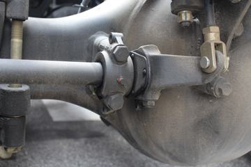 ��������˹ ����X3000 �������� 440���� 6X4ǣ����ͼƬ