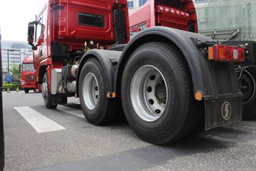 ��������˹ ����X3000 �������� 440���� 6X4ǣ����ͼƬ