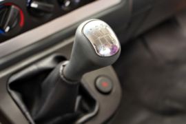 绿卡重载版&nbsp;载货车驾驶室                                               图片