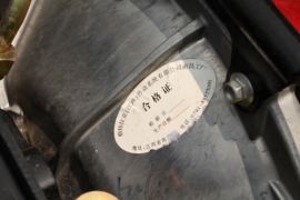 绿卡重载版&nbsp;载货车底盘                                                图片