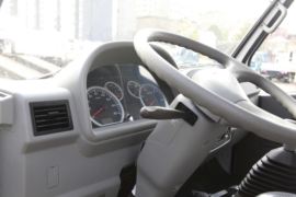 解放金铃&nbsp;载货车驾驶室                                               图片