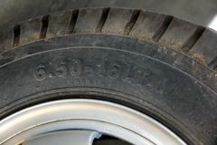 一汽红塔 解放霸铃Ⅴ 87马力 3.7米单排栏板轻卡(CA1040K11L1E4J-1)
