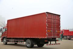 福田 瑞沃中卡 168马力 4X2 6.7米厢式载货车(BJ5146XXY-1)