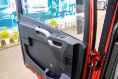 青岛解放 JH6重卡 460马力 6X4牵引车(CA4250P25K2T1E5A) 青岛解放 JH6重卡 460马力 6X4牵引车(CA4250P25K2T1E5A)