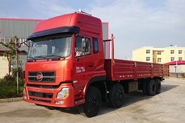 一拖重卡 270马力 8X4 9.6米栏板载货车(LT1310BBC0)