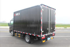 东风 凯普特N290 115马力 4.1米单排厢式轻卡 东风 凯普特N290 115马力 4.1米单排厢式轻卡